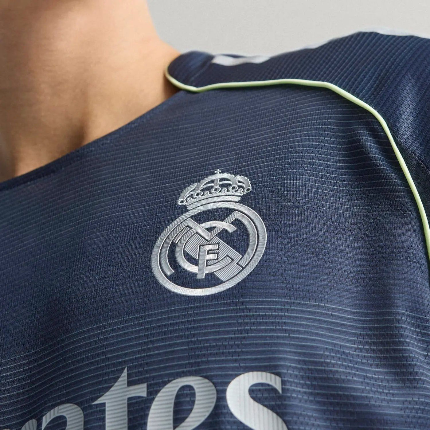 Real Madrid 25/26 I Home Jersey - Player Version